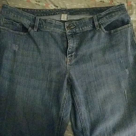 Old Navy Plus Jeans size 20 - Picture 2 of 4